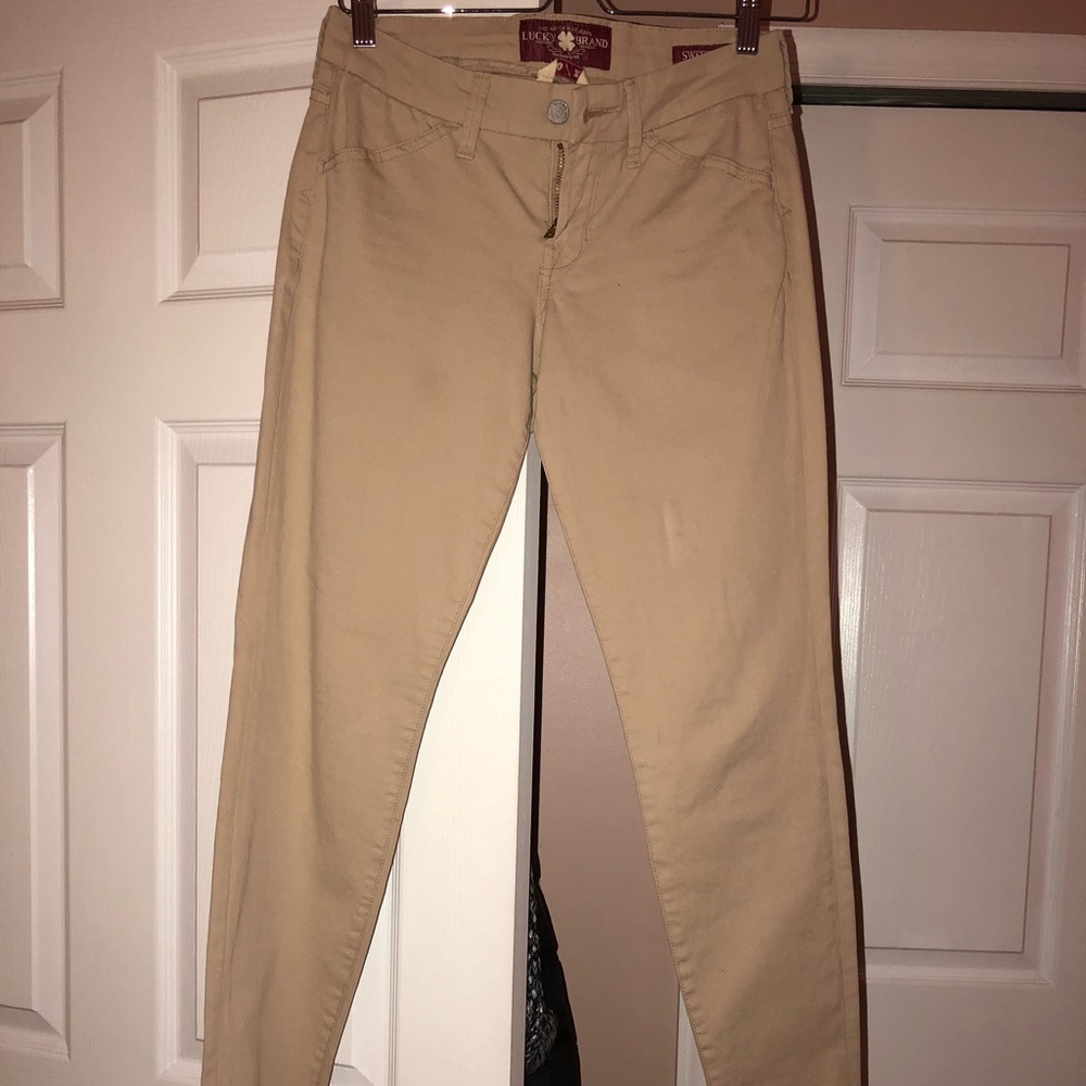 Lucky brand straight ankle jeans